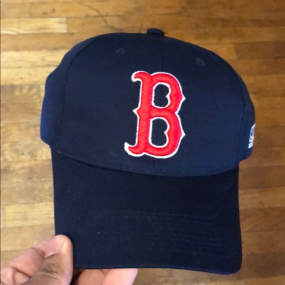 Boston Red Sox Strapback Hat OSFM - Picture 1 of 5